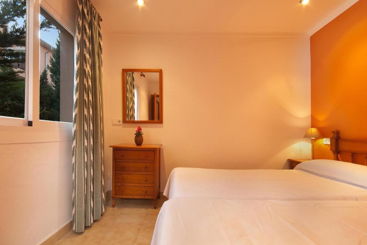 Pinos Altos 13 Apartman Cala de Sant Vicenc Kültér fotó